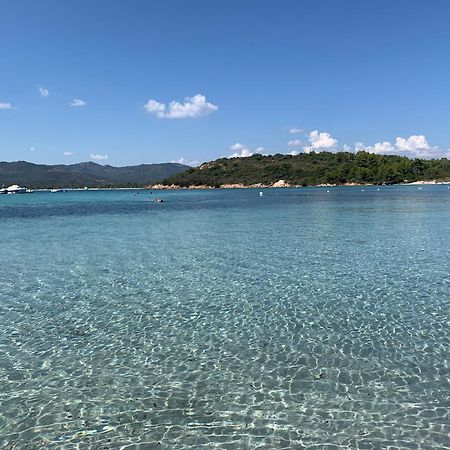 Casa Smeralda: Con Giardino E Vicino Al Mare Punta Molara Luaran gambar